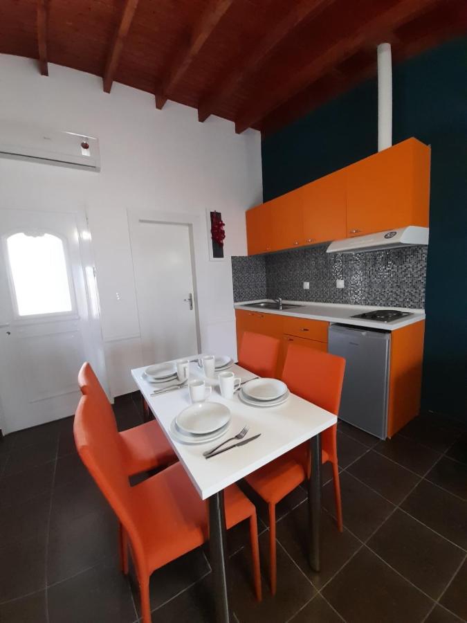 Victory Apartments Hotel Samothráki エクステリア 写真